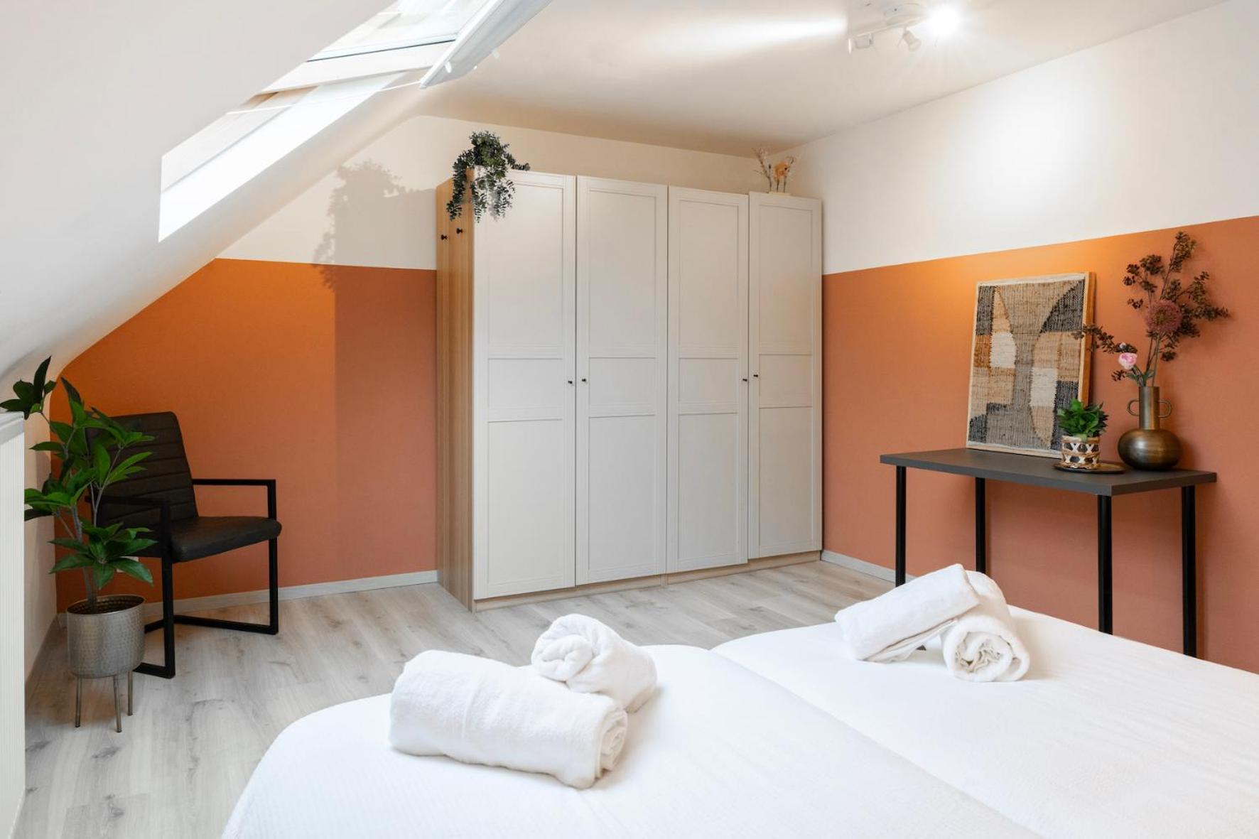 Unique Parking Access, Xl W Parking Option * Antwerp